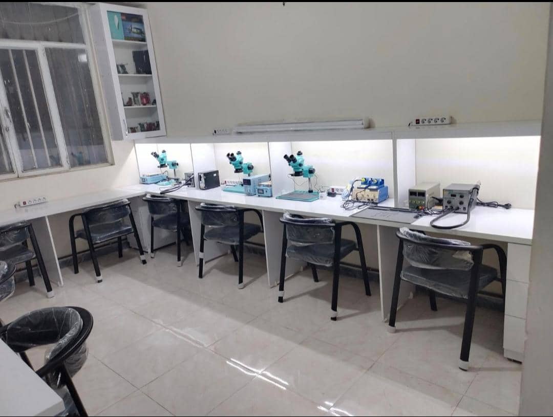 آموزش فنی و حرفه ای تعمیرات کامپیوتر و لپ تاپ خرد در شیراز